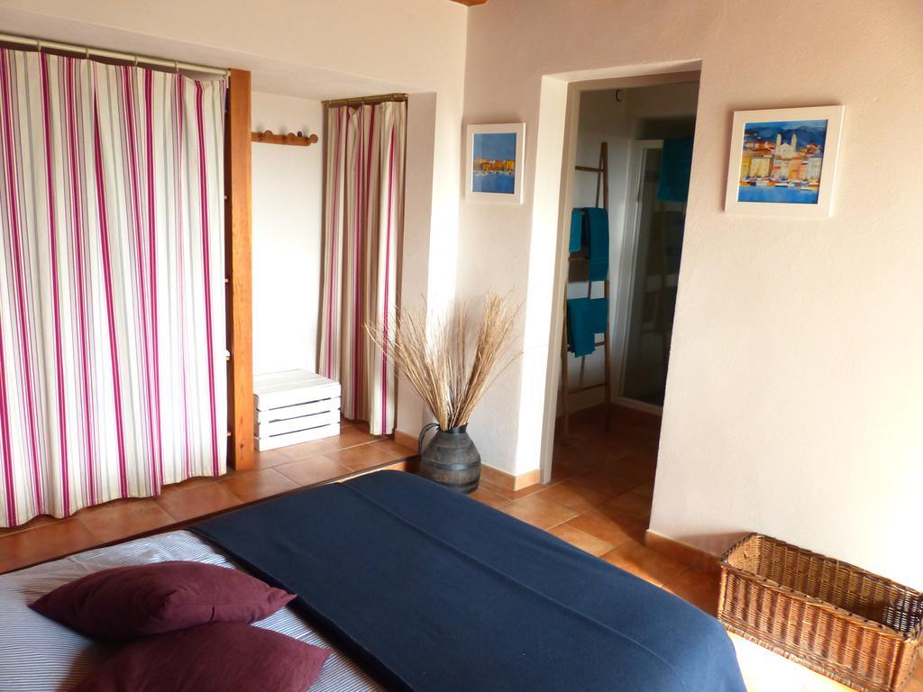 Les Amandiers Bed and Breakfast Calvisson Eksteriør billede
